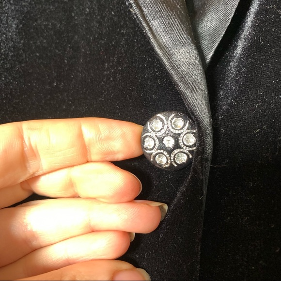 Vintage black velvet v neck one button dress top  illusion sleeves sz M - Picture 2 of 13